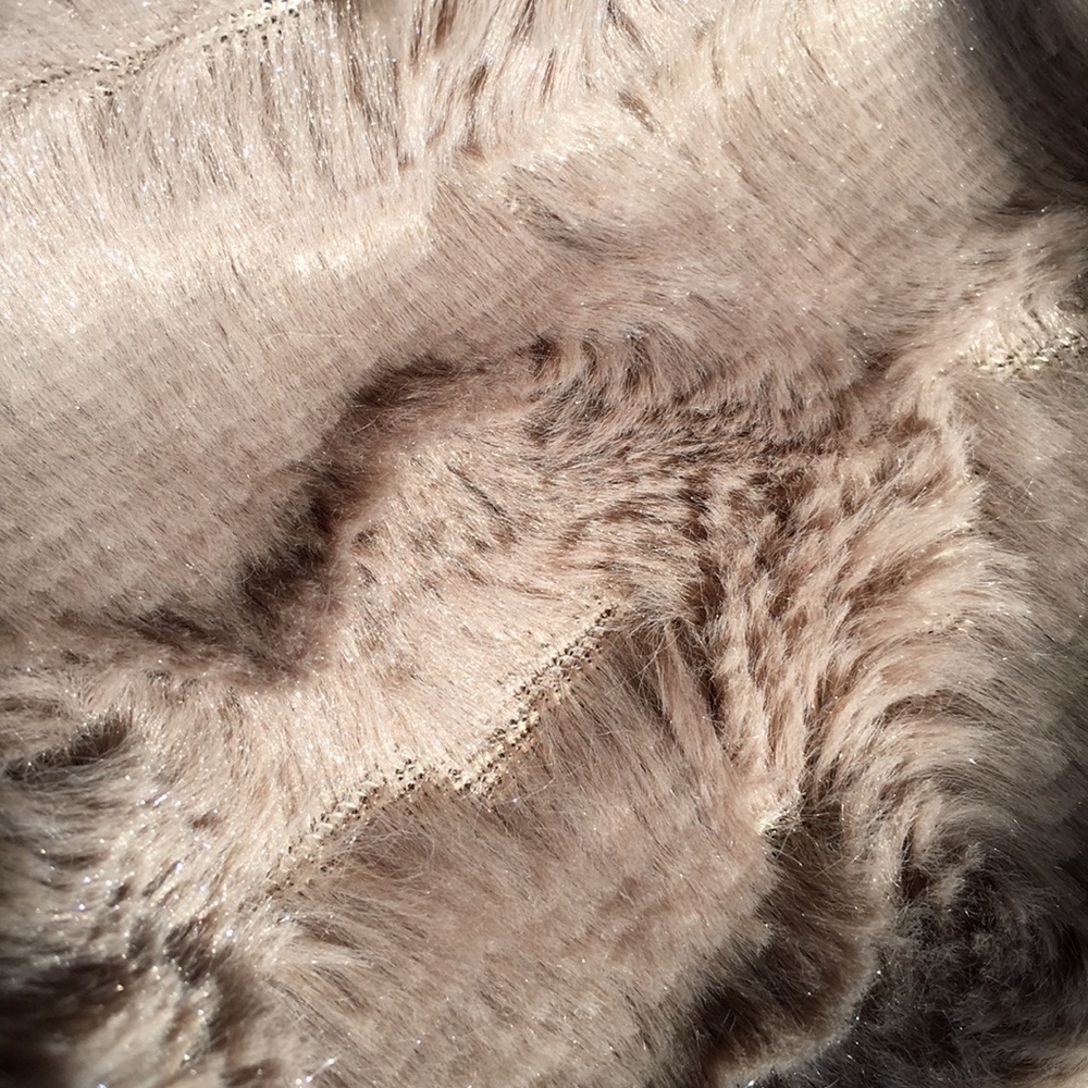 Anthropologie Elevenses Faux Fur Vest - Picture 5 of 6